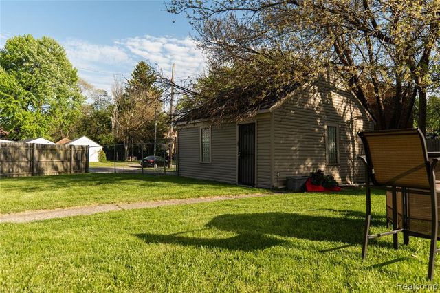 10301 Berkshire Street, Detroit, MI 48224