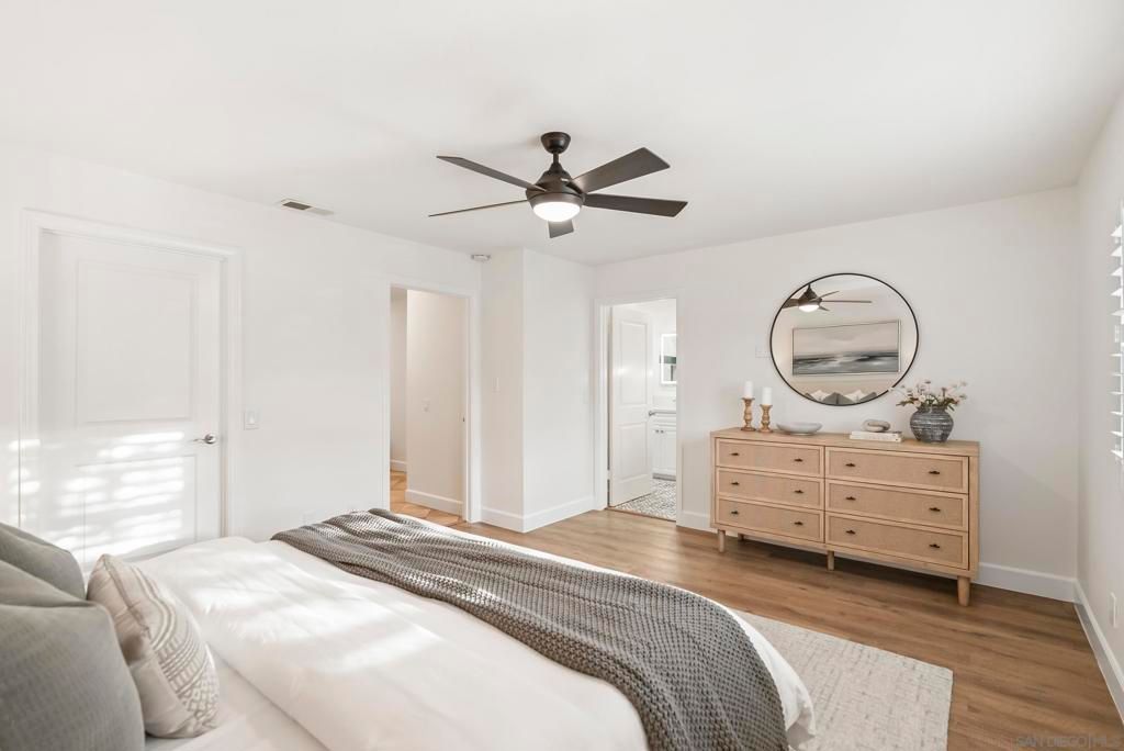 Image 22 of property listing at 1918 Odell Cir, Vista, CA 92084