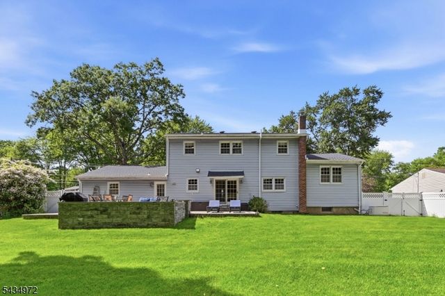 46 Westminster Dr, Parsippany-troy Hills Twp., NJ 07054