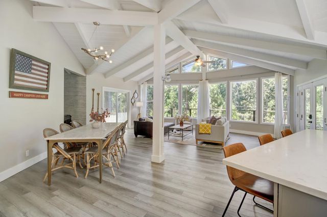 7115 Lakewood Dr, Pollock Pines, CA 95726