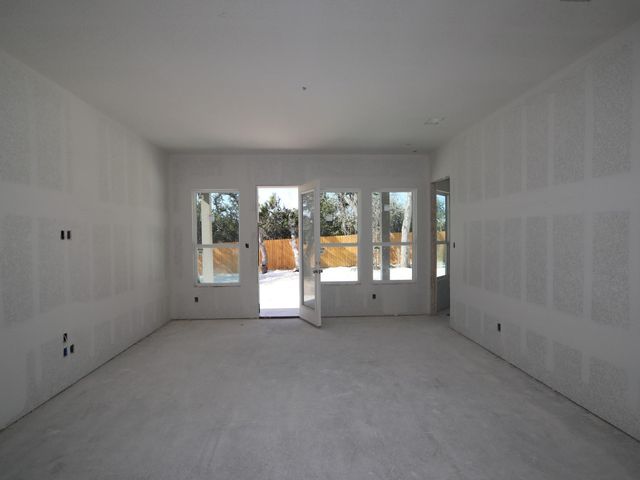 374 Bishop Wood RD, Dripping Springs, TX 78620