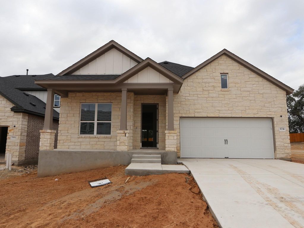 374 Bishop Wood RD, Dripping Springs, TX 78620