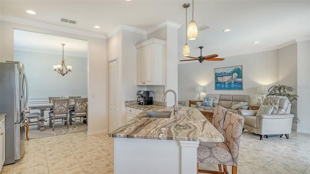 5303 TIDE POINT WAY, Bradenton, FL 34208