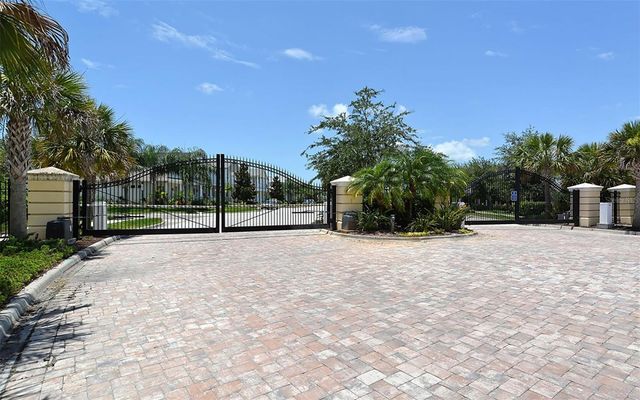 5303 TIDE POINT WAY, Bradenton, FL 34208