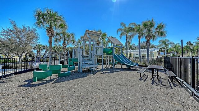 5303 TIDE POINT WAY, Bradenton, FL 34208
