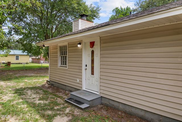 3873 Cumberland Road, Fayetteville, NC 28306