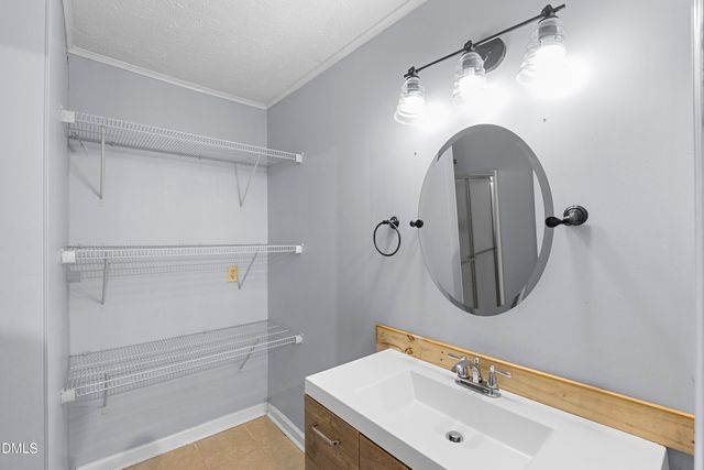 3873 Cumberland Road, Fayetteville, NC 28306