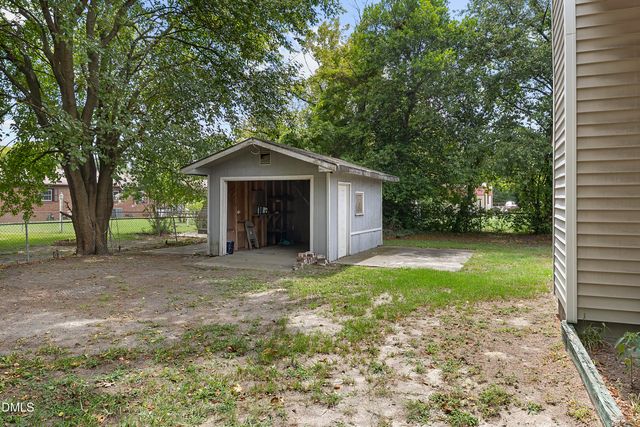 3873 Cumberland Road, Fayetteville, NC 28306