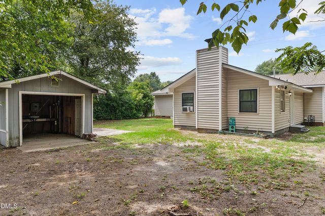 3873 Cumberland Road, Fayetteville, NC 28306
