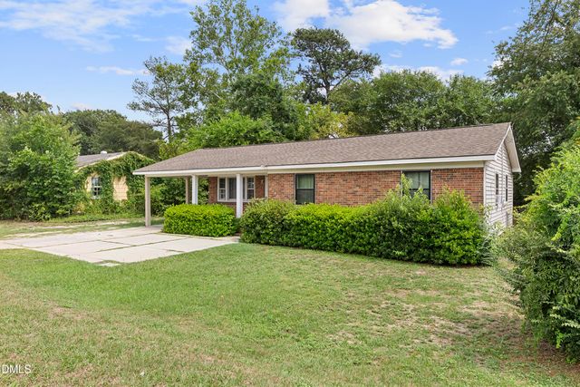 3873 Cumberland Road, Fayetteville, NC 28306