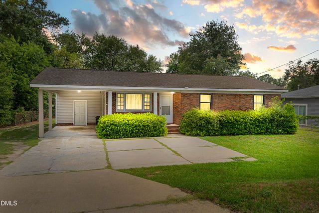 3873 Cumberland Road, Fayetteville, NC 28306