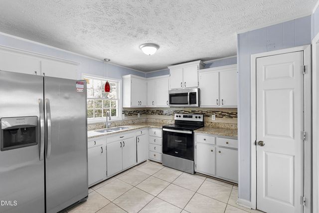 3873 Cumberland Road, Fayetteville, NC 28306