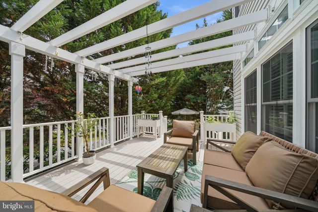 6330 EMA CT, Elkridge, MD 21075