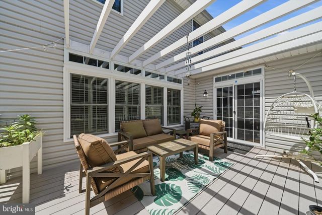 6330 EMA CT, Elkridge, MD 21075