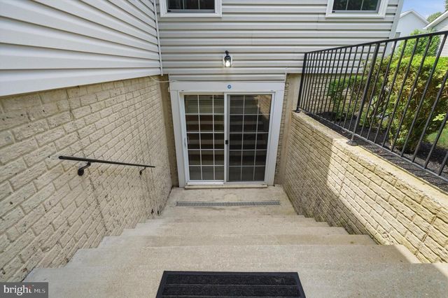 6330 EMA CT, Elkridge, MD 21075