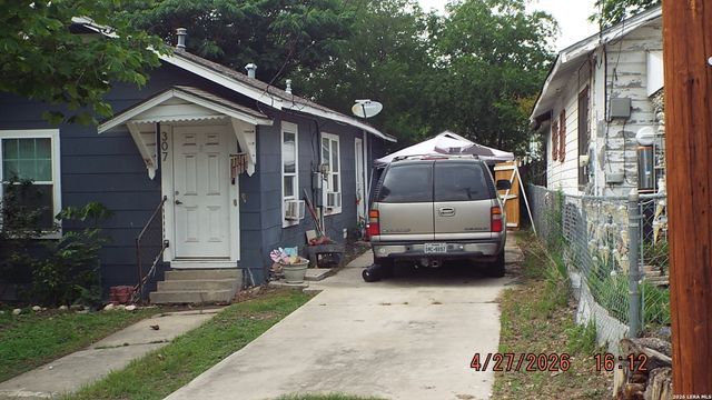 307 Victor, San Antonio, TX 78209