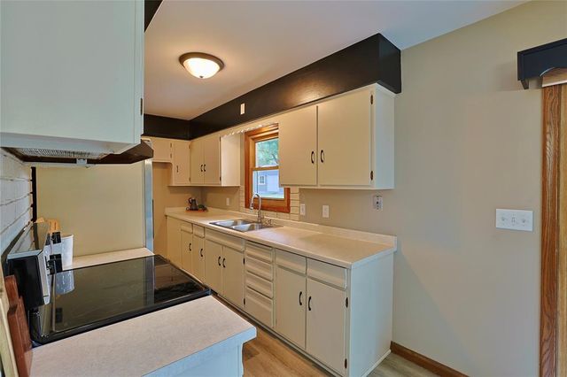 3045 Wedgewood Avenue, Eau Claire, WI 54703