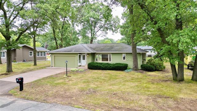 3045 Wedgewood Avenue, Eau Claire, WI 54703
