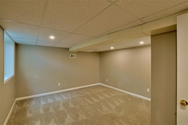 3045 Wedgewood Avenue, Eau Claire, WI 54703