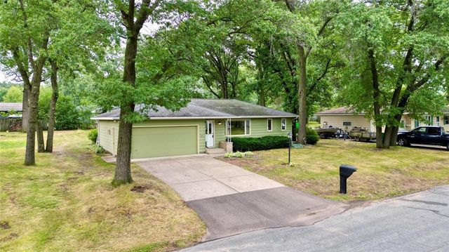 3045 Wedgewood Avenue, Eau Claire, WI 54703