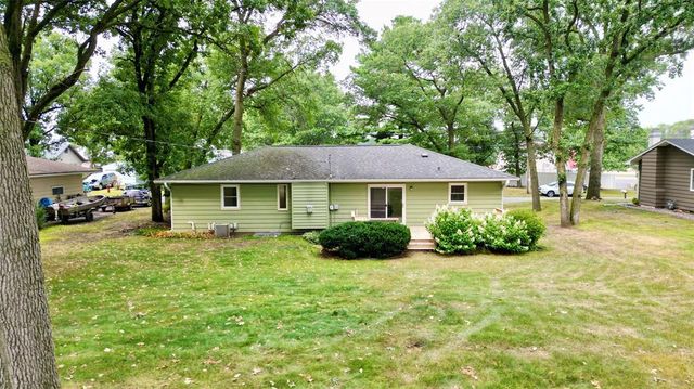 3045 Wedgewood Avenue, Eau Claire, WI 54703