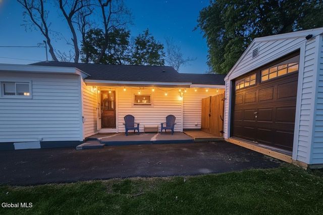 3929 Western Turnpike, Guilderland, NY 12009
