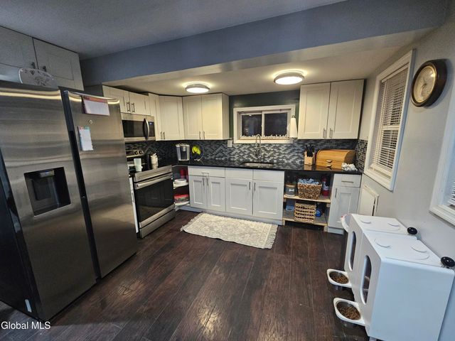 3929 Western Turnpike, Guilderland, NY 12009