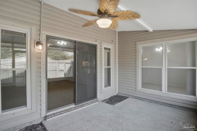 3020 Cedarwood Village Ln, Pensacola, FL 32514