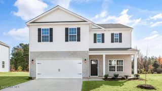 712 Lazy Elm Lane, Aberdeen, NC 28315