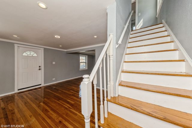 6431 S Lawler Avenue, Chicago, IL 60638