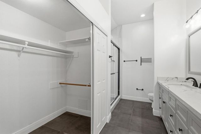7815 Royan Drive, Houston, TX 77071