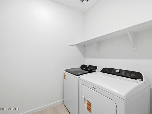 8425 W SARATOGA Way, Florence, AZ 85132