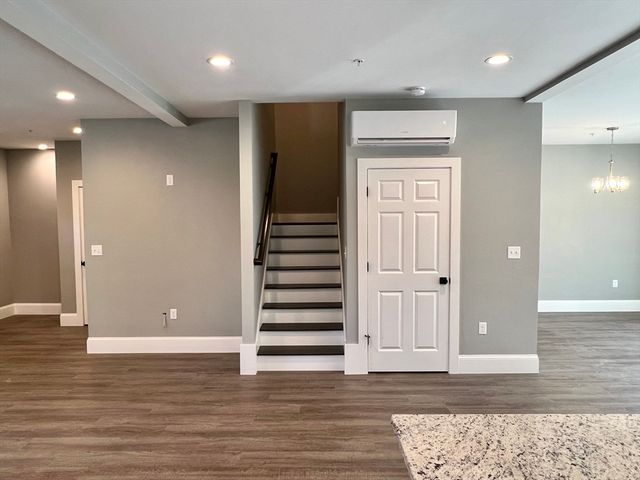 1617 Plymouth St 3, East Bridgewater, MA 02333