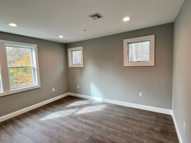 1617 Plymouth St 3, East Bridgewater, MA 02333