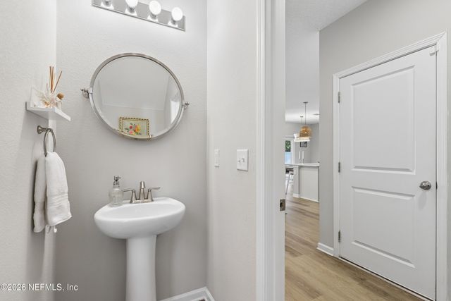 2016 DUTTON ISLAND OAKS Way, Jacksonville, FL 32233