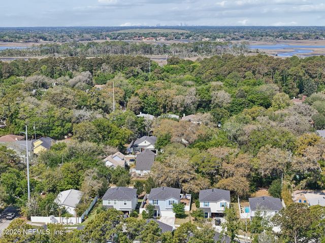 2016 DUTTON ISLAND OAKS Way, Jacksonville, FL 32233