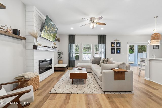 2016 DUTTON ISLAND OAKS Way, Jacksonville, FL 32233