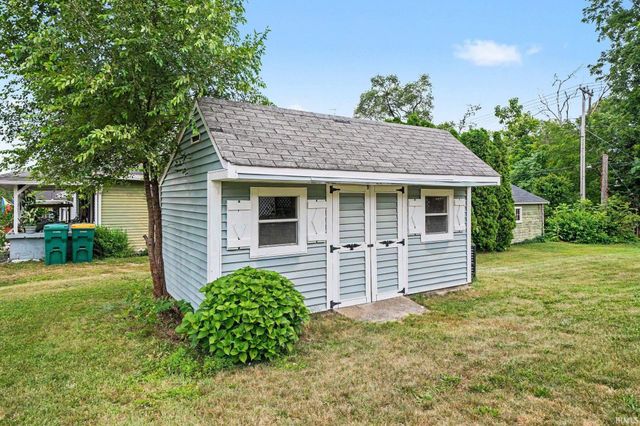 2720 Ewing Avenue, Mishawaka, IN 46544