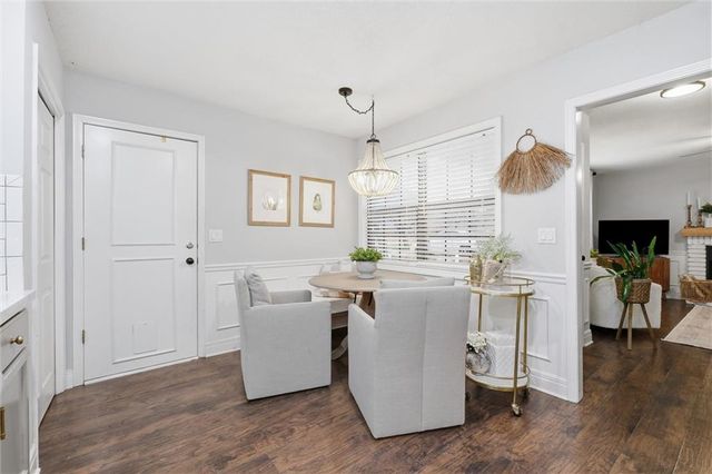 3922 Willshire Drive, Lawrence, KS 66049