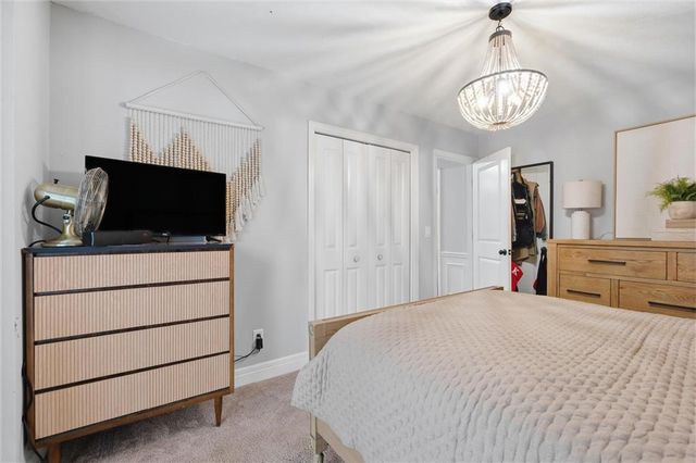 3922 Willshire Drive, Lawrence, KS 66049