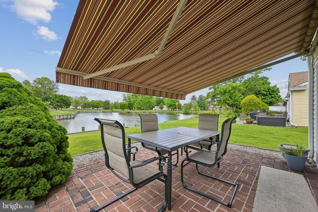 14 W BERWIN WAY, Mount Laurel, NJ 08054