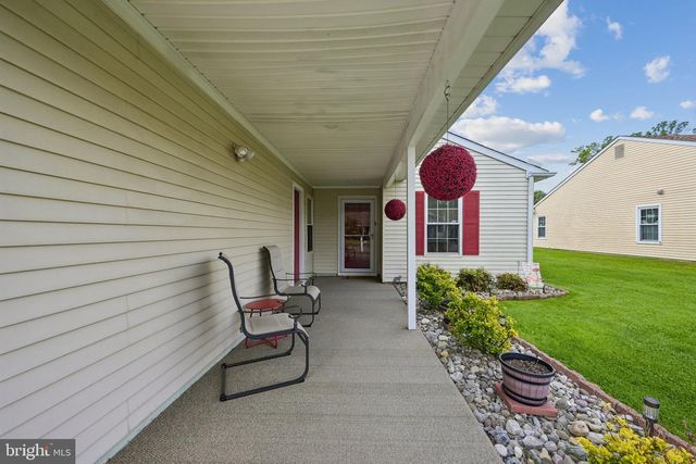 14 W BERWIN WAY, Mount Laurel, NJ 08054