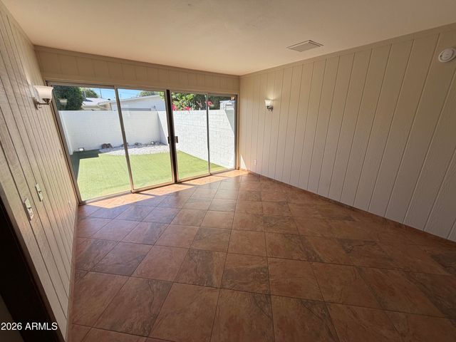 17034 N 105TH Avenue, Sun City, AZ 85373