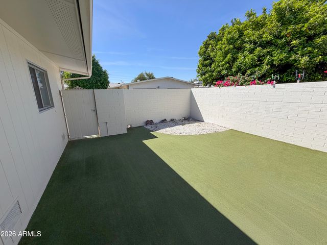 17034 N 105TH Avenue, Sun City, AZ 85373