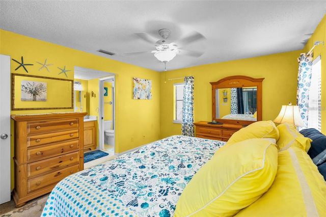 300 S FLORIDA AVENUE 200J, Tarpon Springs, FL 34689