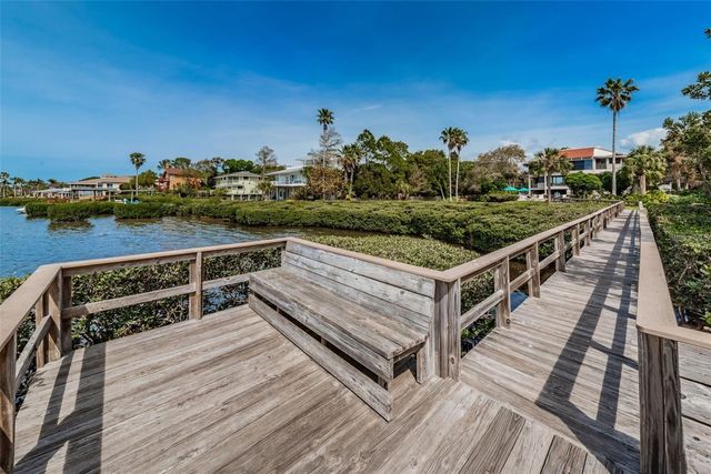 300 S FLORIDA AVENUE 200J, Tarpon Springs, FL 34689