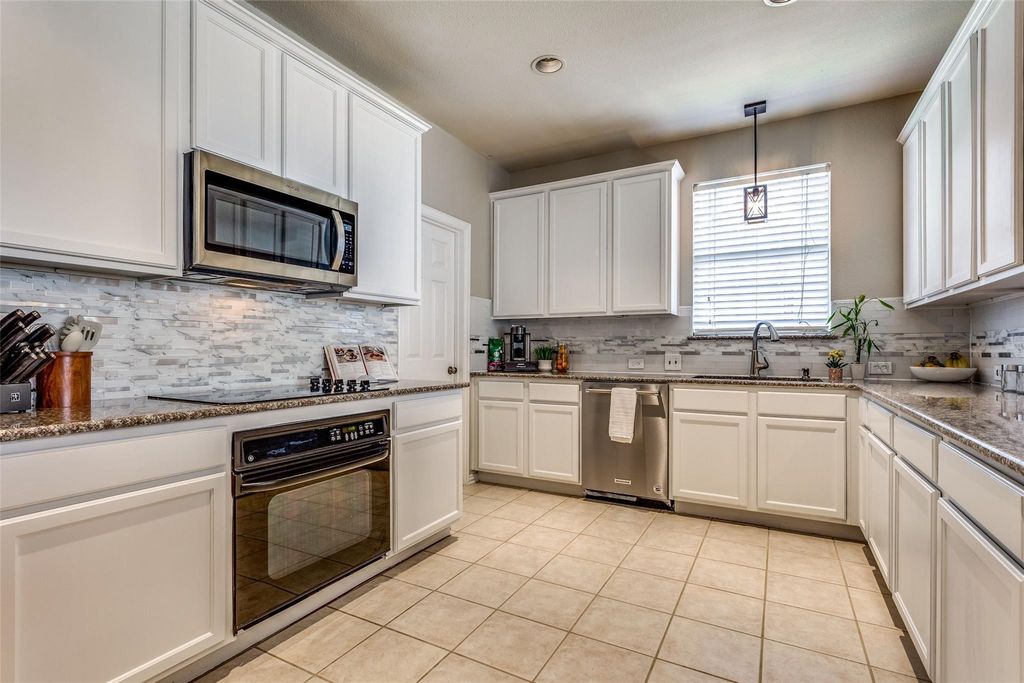 6504 Autumn Trail, The Colony, TX 75056 — photo 3