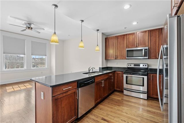 943 N Ormewood Park SE Drive 402, Atlanta, GA 30316