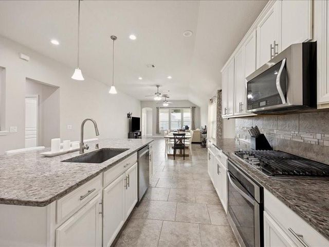 24111 Kingdom Isle Lane, Katy, TX 77493