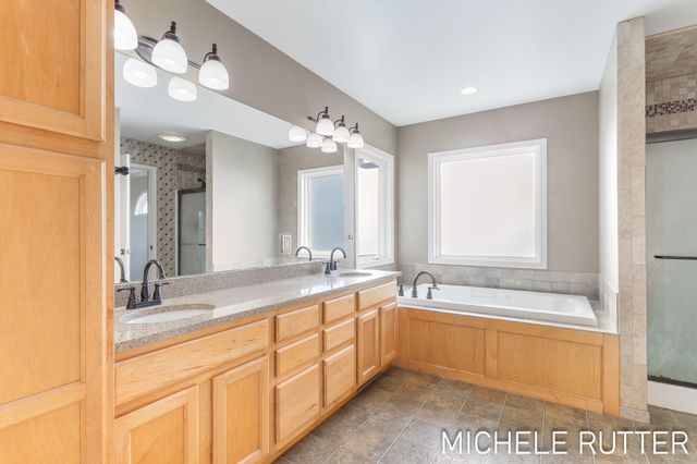 1399 Woodfield Drive, Holland Twp, MI 49464